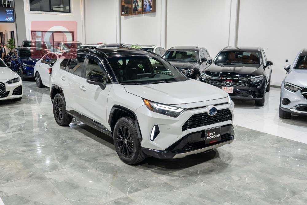 https://cdn.iqcars.ioe5c3238b-2b08-42bb-af56-5b819568f450_1.jpg